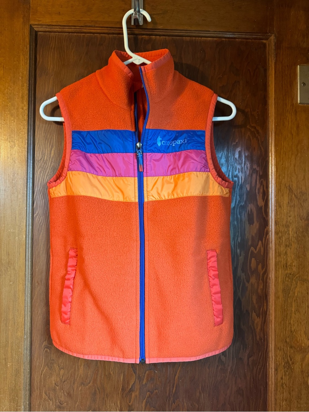 Cotopaxi women’s vest